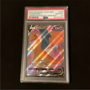 Charizard V Pokémon Card